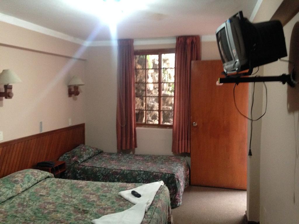 Hospedaje Casa Blanca ワラス 部屋 写真