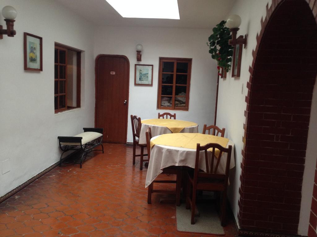Hospedaje Casa Blanca ワラス エクステリア 写真