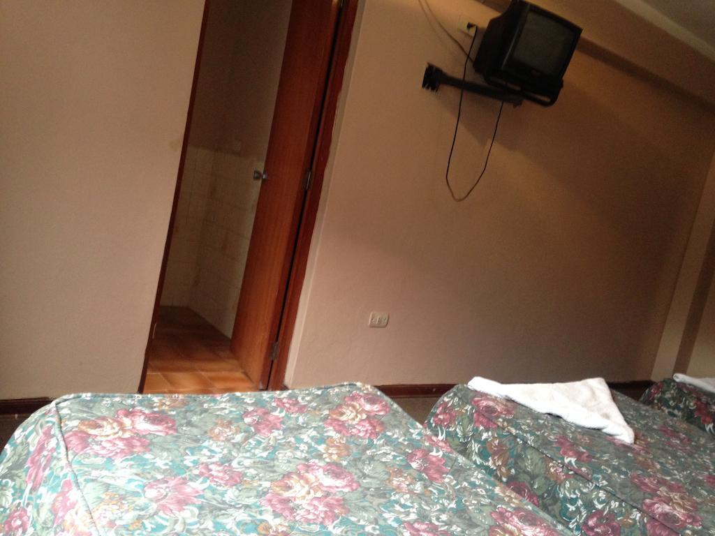 Hospedaje Casa Blanca ワラス エクステリア 写真